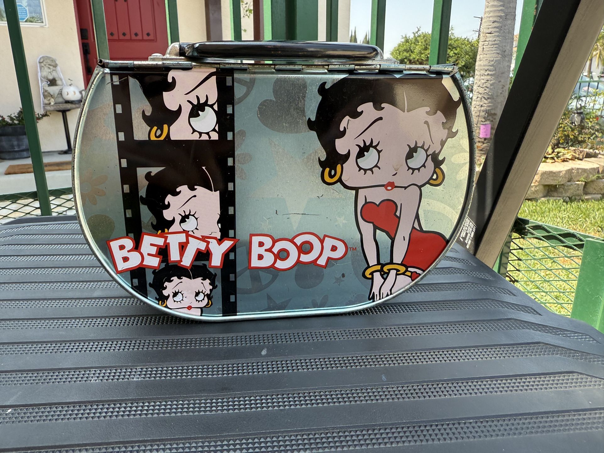 2002 Betty Boop Lunch Box Tin "FILMSTRIP" - 7.5"x4.75"x2.5" Iconic Sexy Pin Up Collection