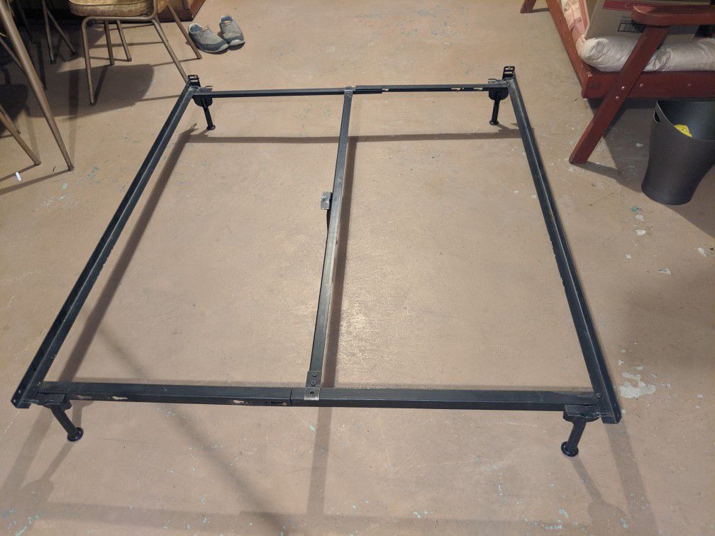Bed frame (full size 54"w)