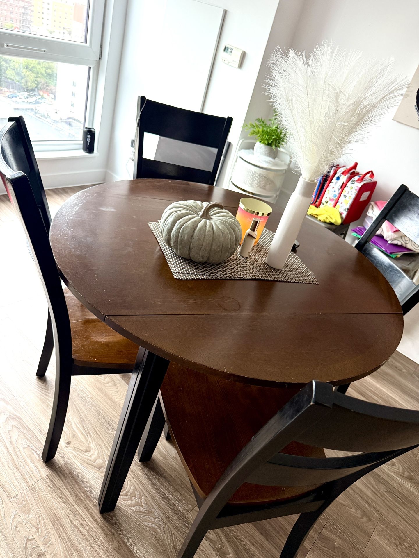 Round Dining Table Set 4