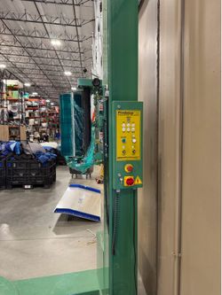 Semi Automatic Pallet Wrap Machine