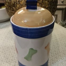 Large Pet Treat Canister With Lid