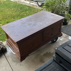 FREE coffee Table 