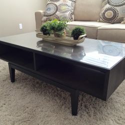 IKEA - REGISSOR Coffee Table (w/Glass Top)