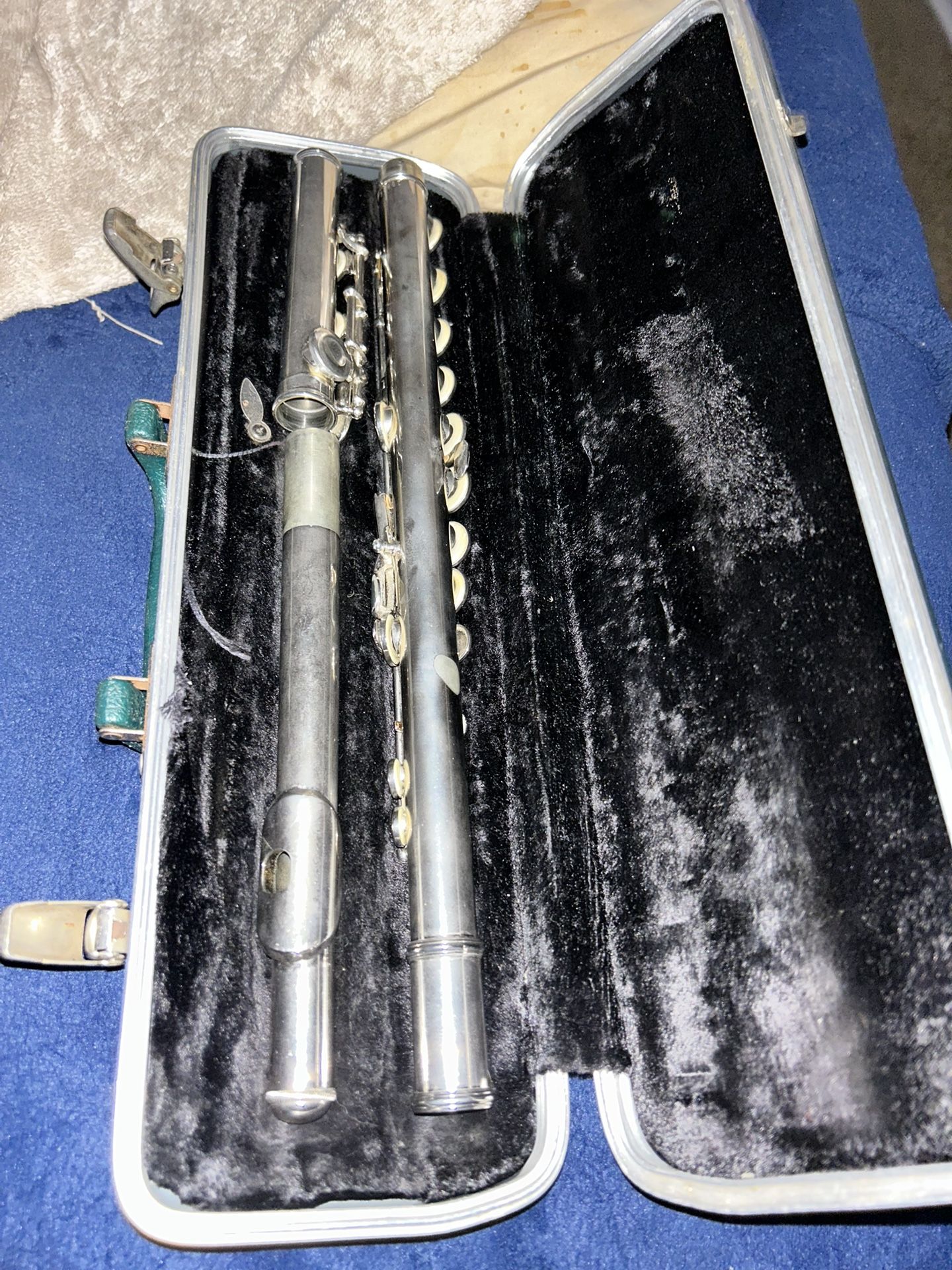 Bundy flute