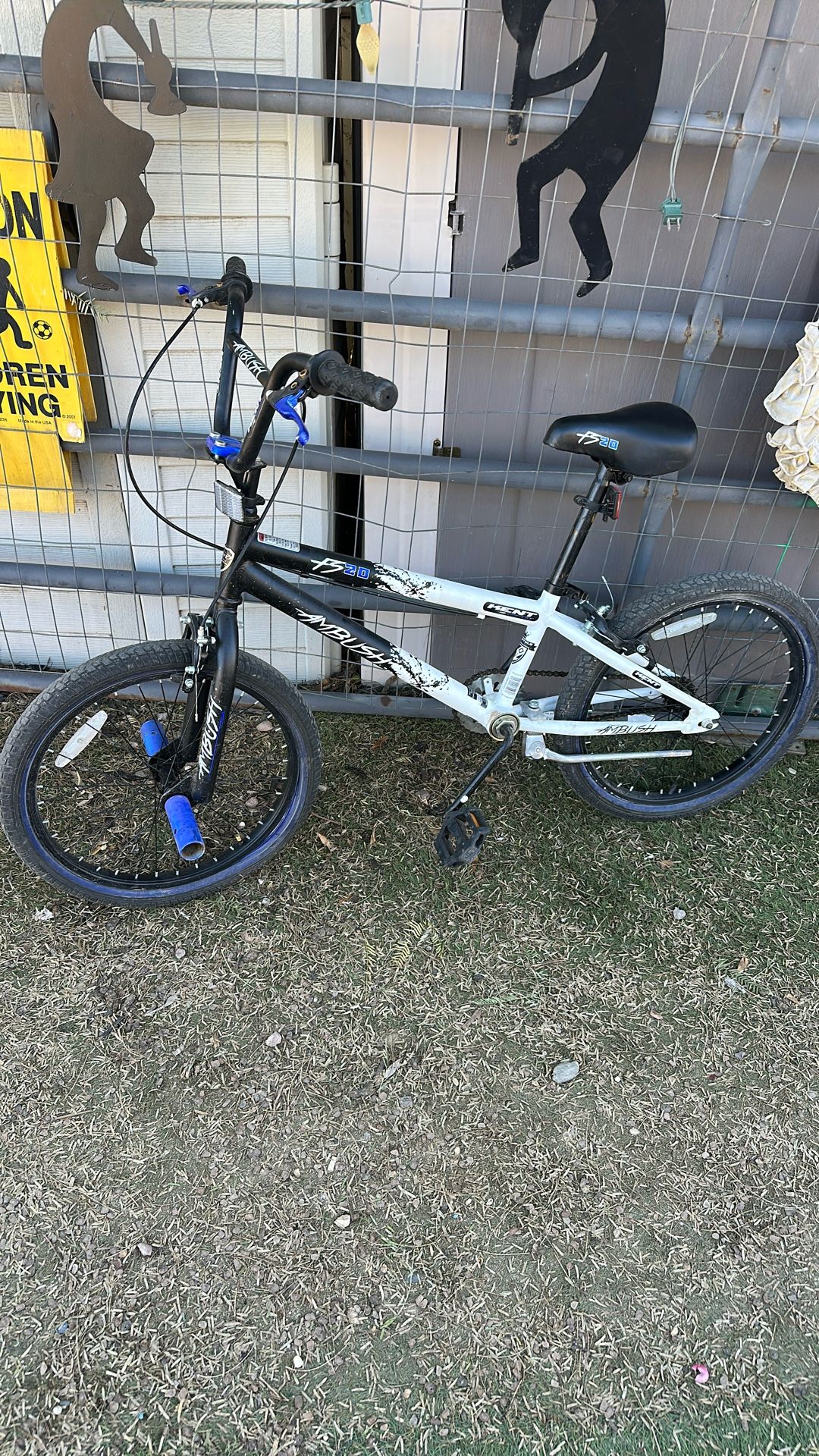 Kent Bmx Bicycle 20 Inch Wheels