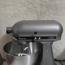 Kitchen Aid Mixer