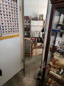 PANEL, FLOOR, HANGING MIRROR