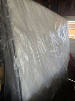 KING SIZE MATTRESS