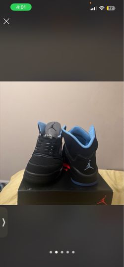 Jordan 5 unc