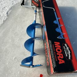 Strikemaster Mora 8" Hand Ice Auger MD-8