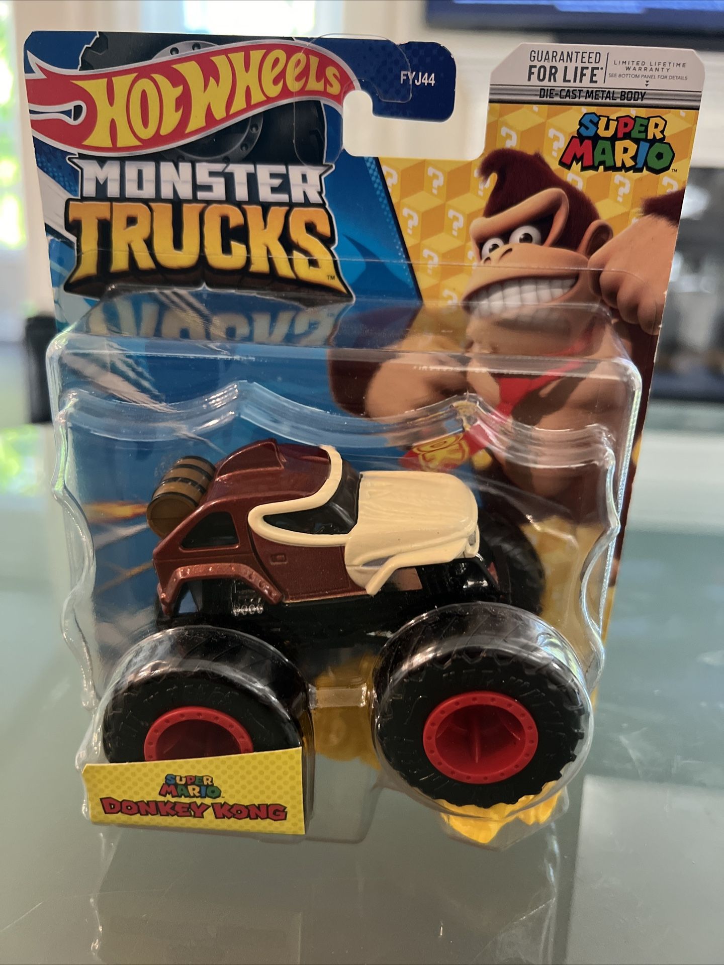 Hot Wheels Monster Truck Super Mario Bros Donkey Kong 1/64