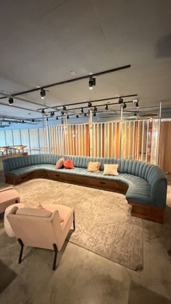 2 Sofas