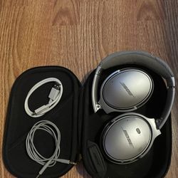 Bose QuietComfort 35 headphones