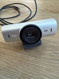 Logitech MX Brio Ultra HD 4K Collaboration Streaming Webcam - Pale Gray
