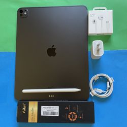 Apple IPad Pro 13”  (M4 chip /OLED display/ 2024 Model) 512GB with keyboard, pen & Accessories 