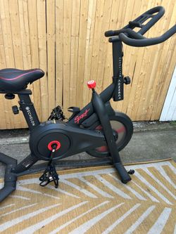 Echelon bicycle
