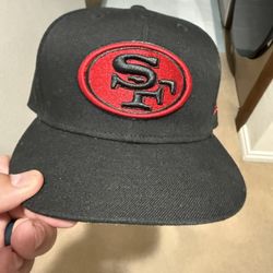 San Francisco 49ers New Era Fitted Hat 7 1/4
