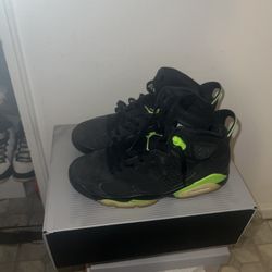 Air Jordan 6 Electric Green Size 10.5