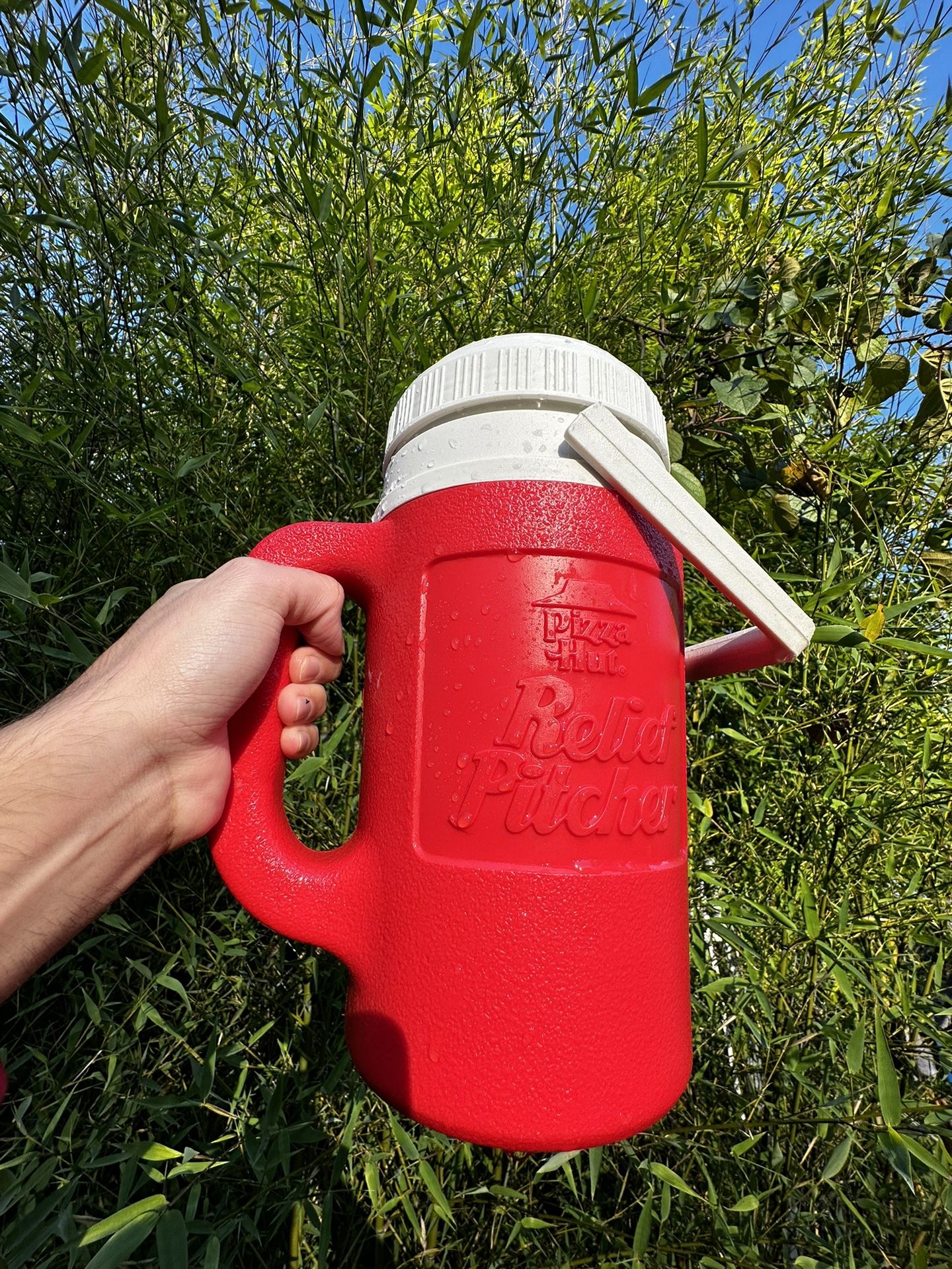Vintage Pizza Hut 'Relief Pitcher' Igloo Insulated traveling Mug Pitcher