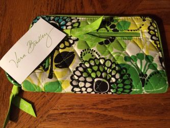 Vera Bradley wallet