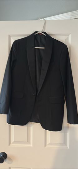 Suit Color Black