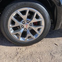 20s Honeycombs On Low Pros 