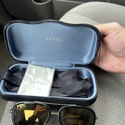 Gucci Sunglasses With Case 