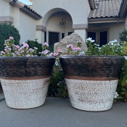 Clay Planters/ Macetas de Barro