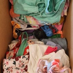 Childrens Girl Clothes 50 Plus Pieces