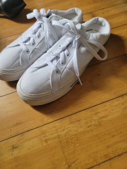 WMNS) 10.5 Nike Court Legacy Mule 'White'