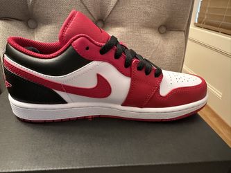 NIB Jordan 1 Low “Reverse Black”: Size 7.5