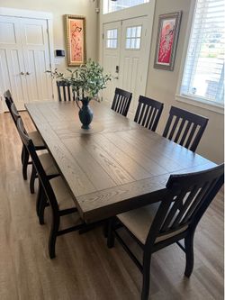 Dining room set