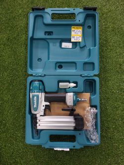 Makita Pneumatic 18guage Brad Nailer with Case
