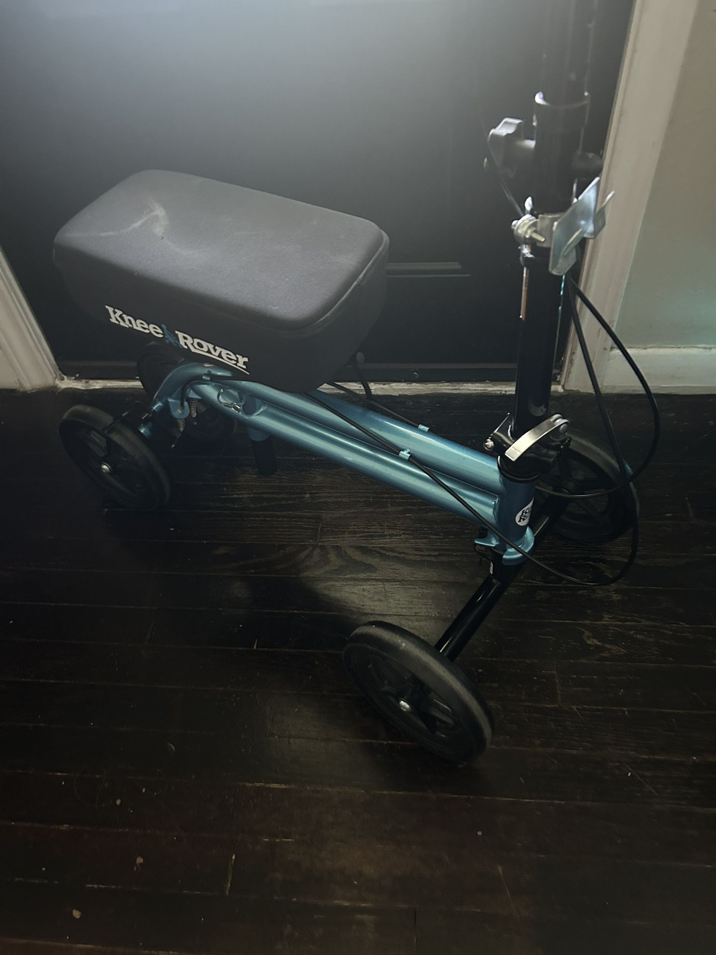 Knee Scooter