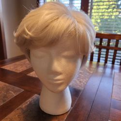 Short Wig
