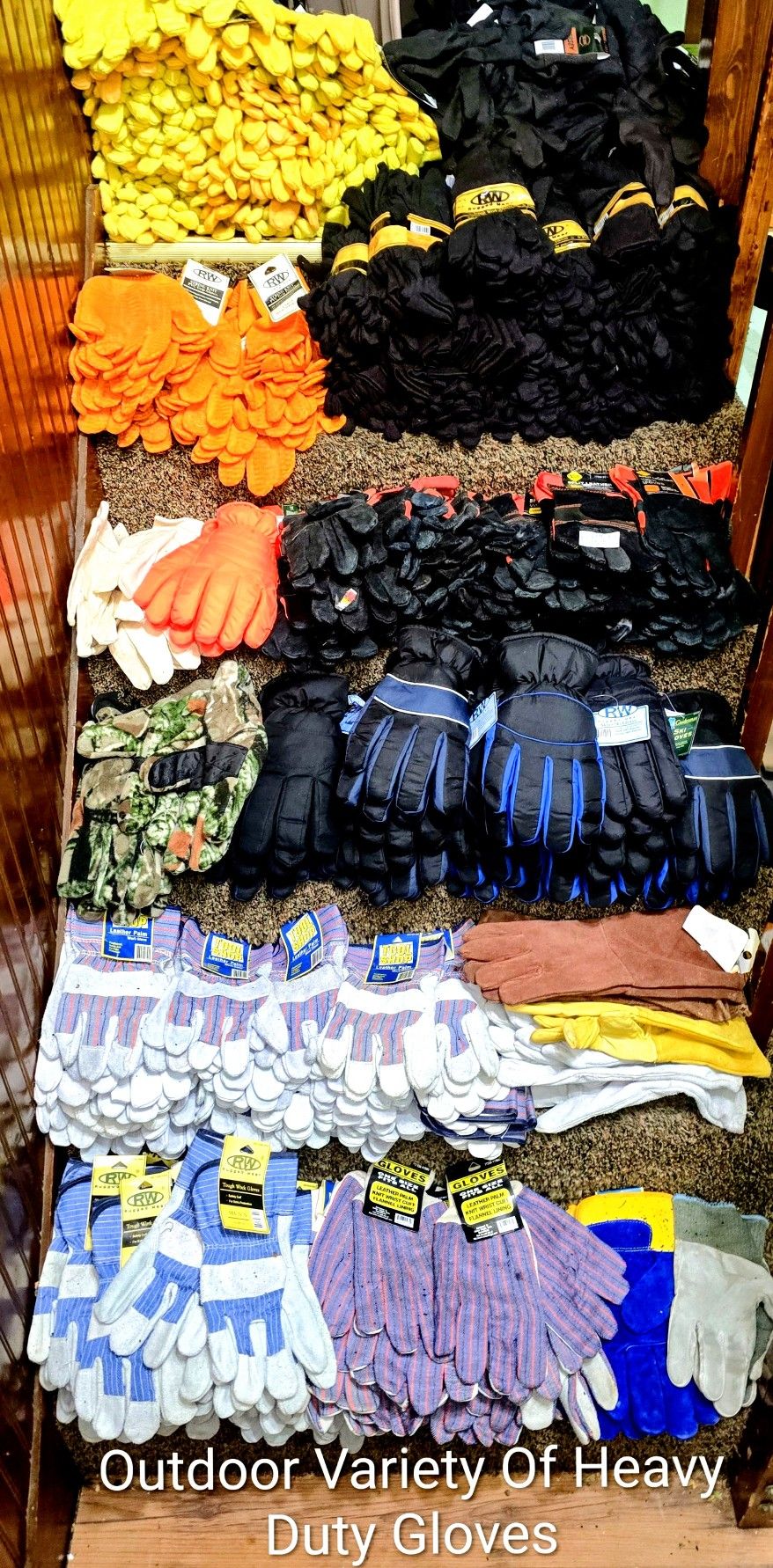 Outdoor One Size Fits All Work Gloves AVAILABLE INDIVIDUALLY OR IN BULK