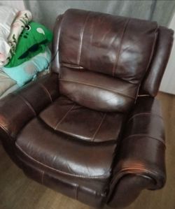 VIVI Brown Faux Leather Power Recliner Chair - Plush & Super Comfortable