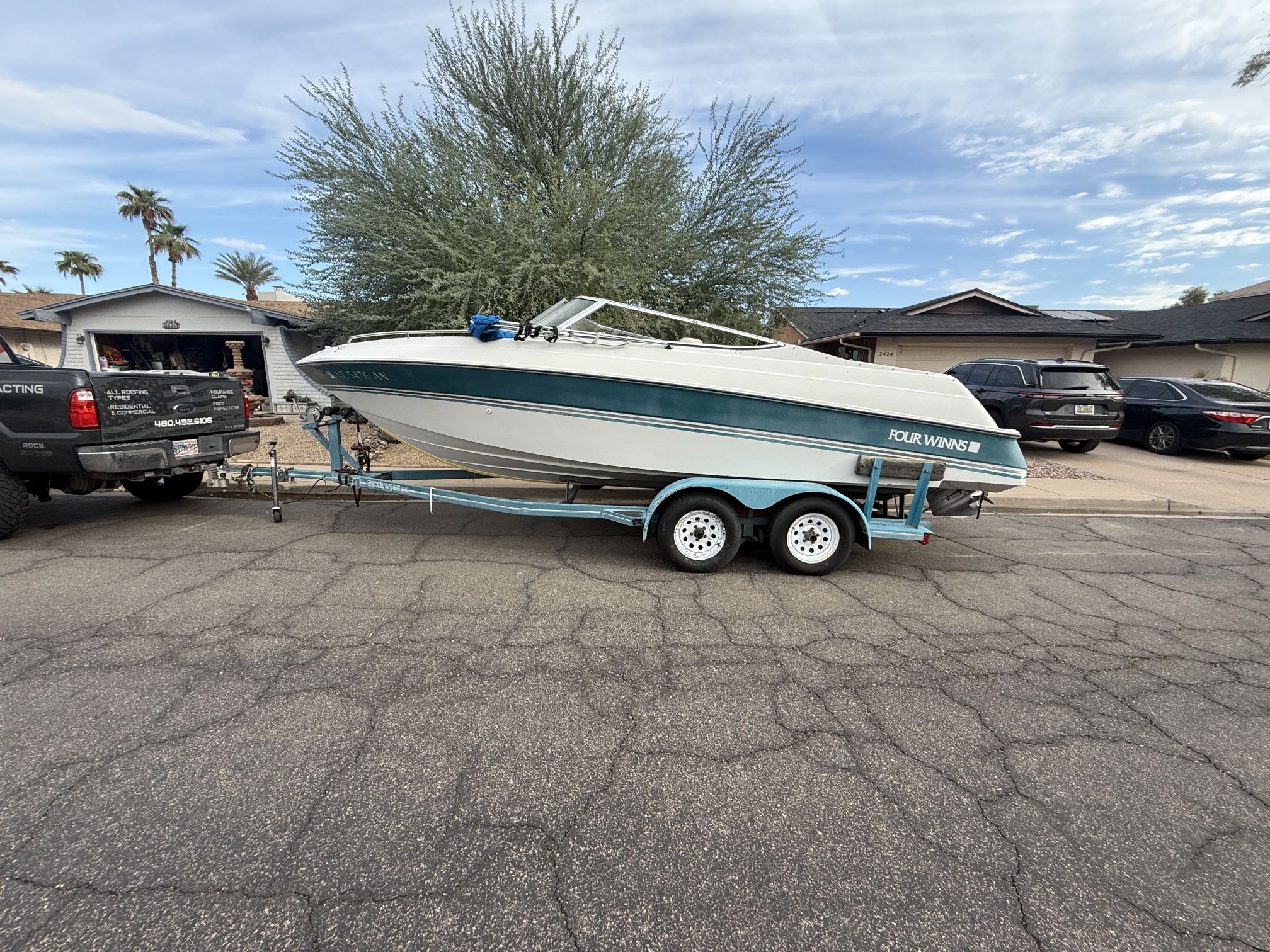 1994 Four Winns 220 V8
