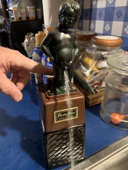 Rare Vintage Masterpiece Liquor Dispencer