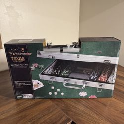 Texas Hold Em 300 Chips Poker Set