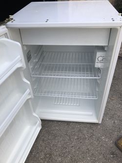 Under the counter fridge