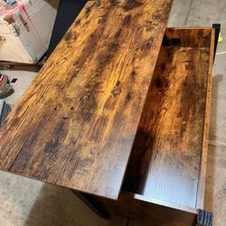 Coffee table - Extending - Like new