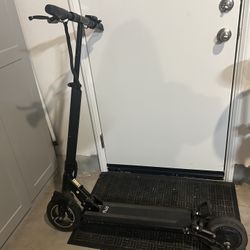 Fluid Horizon Electric Scooter
