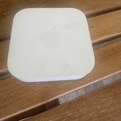 Apple Air Port Express