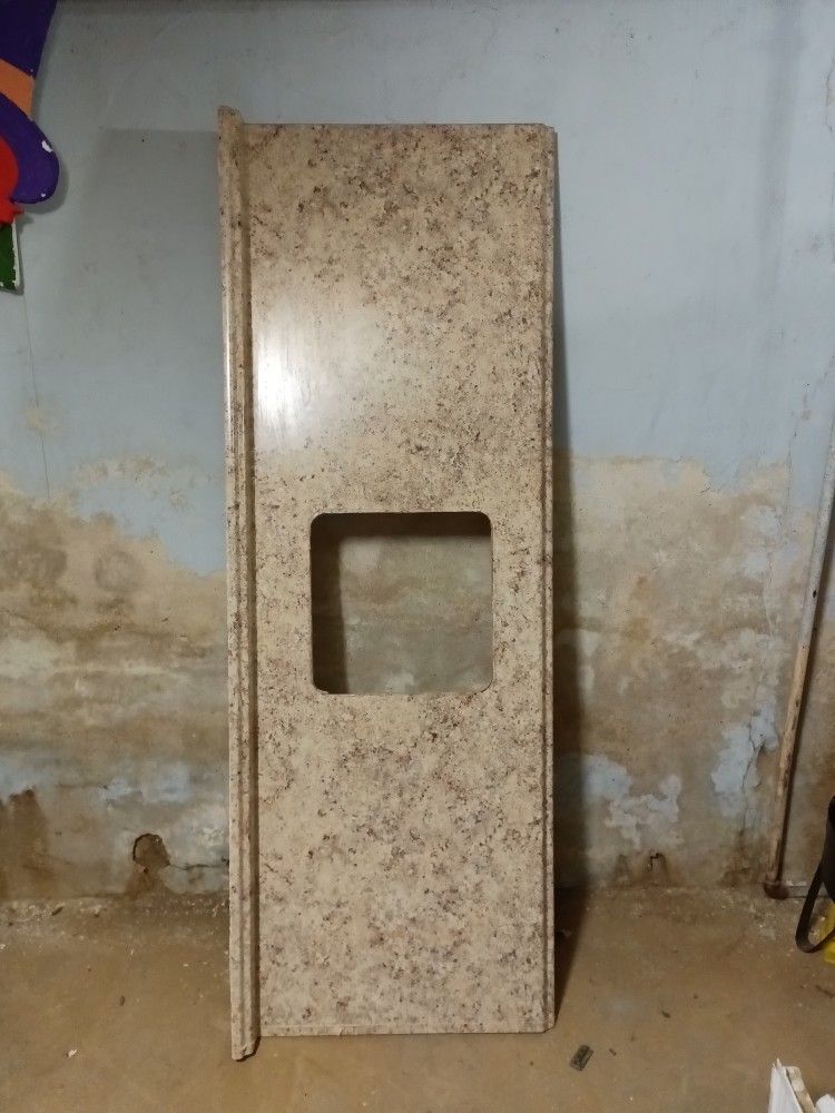 Countertop for Sale in Ivanhoe, CA OfferUp