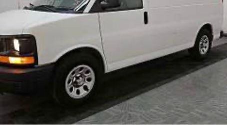 Tires Chevrolet truck express 2006