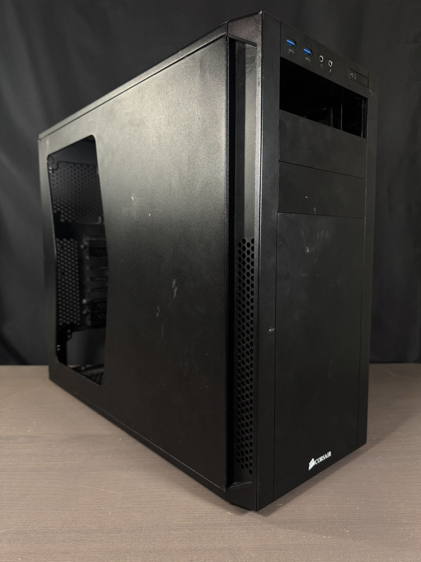 Generic Corsair Gaming PC Case