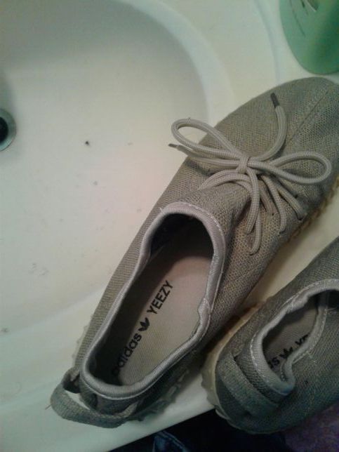 #yeezys