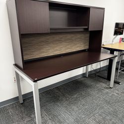 Desk with Hutch & Tackboard *25% Off Used furniture Sale*