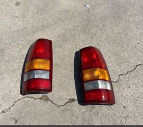 Rear bed light for Silverado